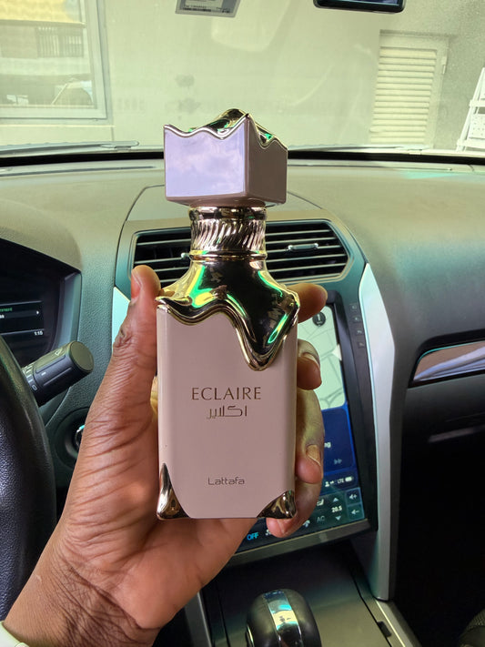 PF 06 -ECLAIRE