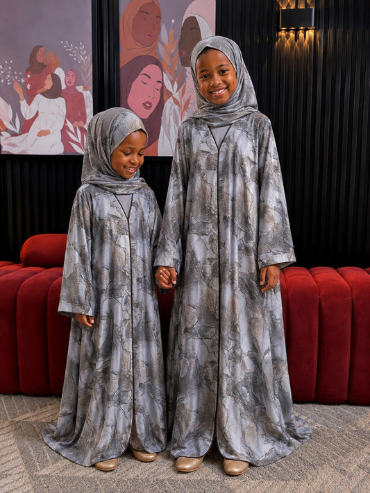 Kids abaya 06